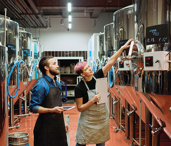 Restaurants/Breweries/Wineries