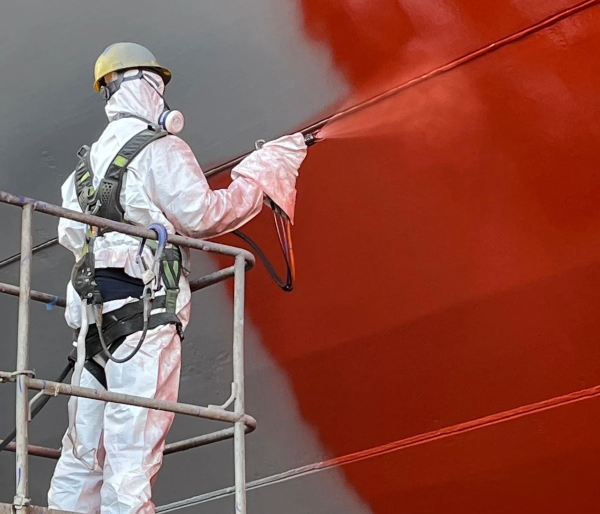 PPG confirms 40% reduction in marine coating overspray using electrostatic application