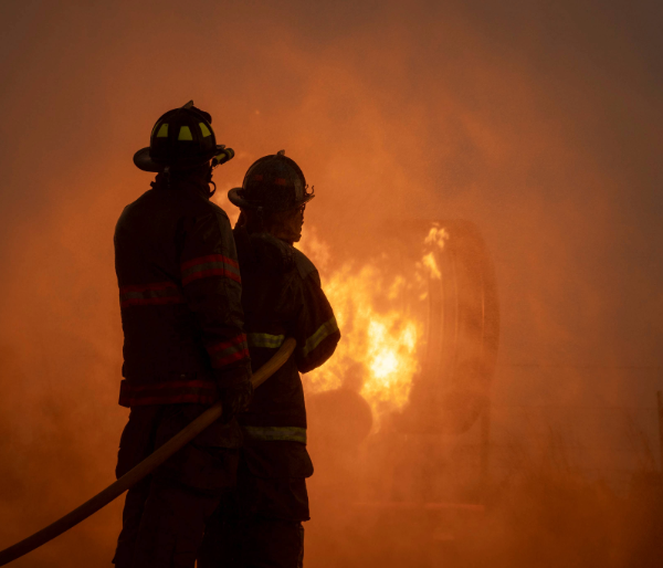 Enhancing fire protection in metal construction